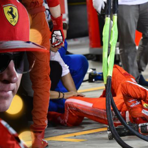 Mekanik Ferrari Cedera Dirempuh Kimi Raikkonen