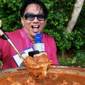 “Kalau Menang, Setiap Minggu Masak Rendang Selama 5 Tahun” - Janji Azwan Ali