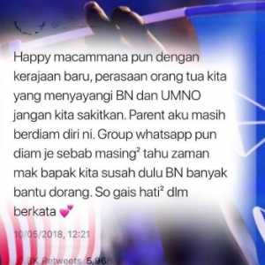 "Jagalah Hati Orang Tua Yang Masih Sayangkan UMNO, BN" - Netizen