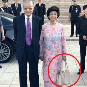 Beg Tangan Tun Siti Hasmah Pula Jadi Bualan, Bukan Sebab Mahal Tapi Sebab Ni....