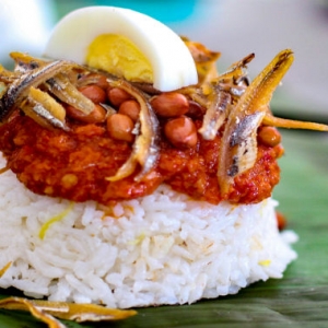 Resipi Berbuka Puasa: Nasi Lemak Sedap & Mudah!