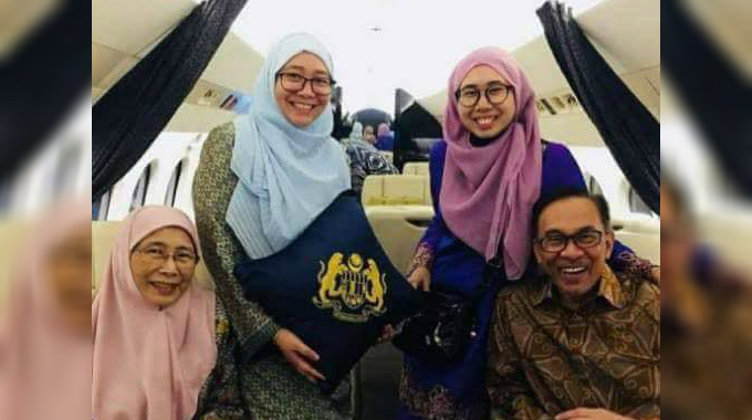 Image result for anwar ibrahim jet