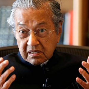 Kemenangan Epik Tun M Akan Diterjemahkan Dalam Filem Bollywood