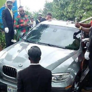 Tak Sempat Bagi Kereta Masa Hidup, Anak Tanam Bapa Dalam BMW