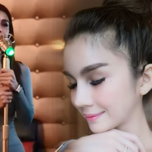 "Menangis DS Siti Dengar" - Murung, Netizen Nak Samak Telinga Lepas Dengar Sajat Menyanyi
