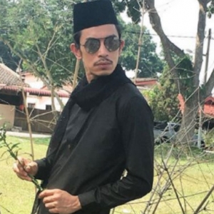 “Papa Dah Ada Rumah Baru,” Iqram Dinzly Sebak