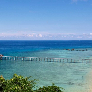 Eh Persis Maldives Lah, Ada Dolfin Lagi! Sebiji Macam Oversea Rupanya..