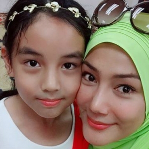 “Saya Belum Tergerak Hati”, Erra Fazira Jelas Hubungan Anak Dan Shahir