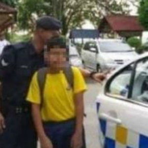 53 Hari Ponteng Sekolah, Sampai Polis Datang Jemput Di Rumah