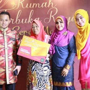 Untunglah! Menang Gold Bar Dengan Wefie Jus Hidayah Gold