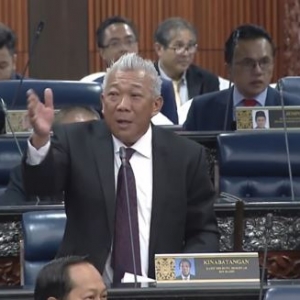 Dewan Rakyat Tercemar, Bung Mokhtar Mencarut F**k Y***