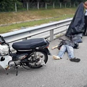 Lelaki Maut, Jaket Tersangkut Pda Rantai Motosikal