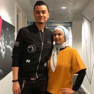 Saya Dan Isteri Tetap Simpati Dengan Rosmah-Fazley Yaakob