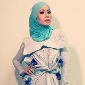 "Tak Suka Tak Apa, Artis Bukan Badut" Lagu Syura Dihina Bodoh