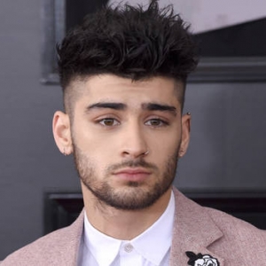 Keputusan Zayn Malik Keluar Islam Dikecam Peminat