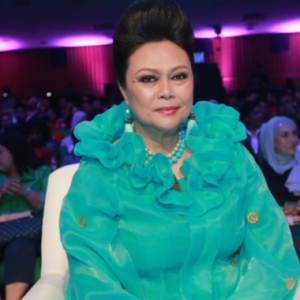 Dituduh Pilih Kasih, Netizen Minta Khadijah Ibrahim Disingkirkan Dari Juri Profesional