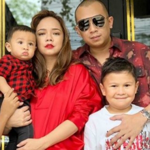 Nora Danish Tak Sabar Nak Timang Anak Perempuan