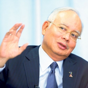 BN Kejam Sebab Bayar Dividen Kepada Pencarum TH, Sindir Najib