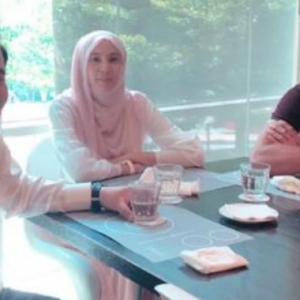 KJ, Rafizi Dan Nurul Izzah 'Lepak' Lagi Di Bangsar