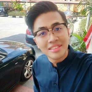 "Kacak Dan Energetik" - Zack Zawani, Pakar Motivasi 'Famous' Di IG