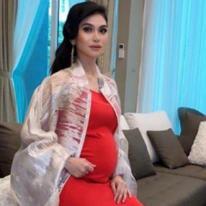 Suka Pakai Bulu Mata Palsu, Kanta Lekap Masa Hamil. Anzalna Nasir Suruh Teka Bayi Lelaki Atau Perempuan?