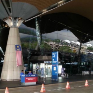 KLIA Jatuh 52 Anak Tangga Sebagai Lapangan Terbaik Dunia