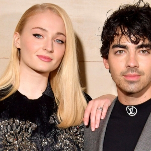 Sophie Turner Sah Milik Joe Jonas, Disambut Dalam Majlis Kejutan Di Las Vegas