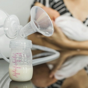 Apa Hukum Minum Susu Badan Isteri? PU Rahmat Ada Jawapannya!