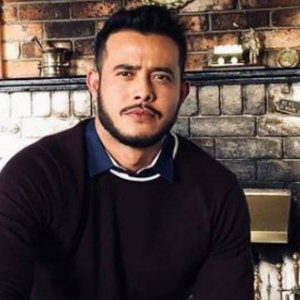 Zul Ariffin Bakal Nikahi Kekasih Bukan Islam Tahun Depan, Tanya Glembotska Ke?