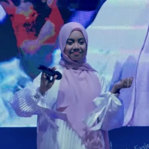 Aksi Sarah Suhairi Belanja Dangdut Di Korea Dapat Perhatian Ramai. Terus Trending No 1!