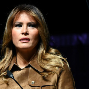 Budak Sekolah Pun 'Boo' Melania Trump 'Berjemaah' Ketika Berucap