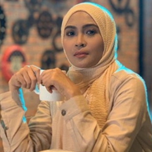 "Jaga Mata Bila Kerja Dengan Suami Orang" - Nana Minta Allah Kuatkan Hati Hadap Dugaan