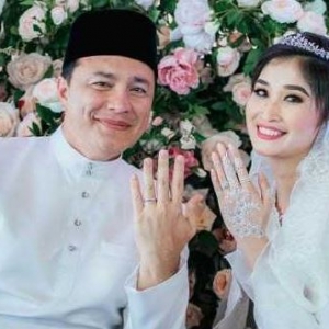 Kos 1 Juta Untuk Perkahwinan, Datuk Seri Eizlan Yusoff Sanding 4 Hari Berturut-Turut