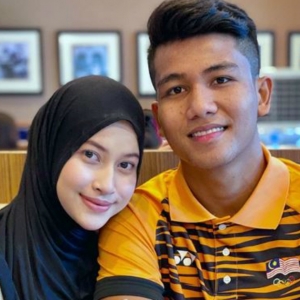 "Tahu Tak Pemain Bola Sepak Ni Pejuang Negara?" - Eyra Hazali Tak Puas Hati Suami Dikritik
