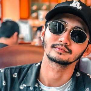 Sendu Tanpa Pasangan Di Sisi, Sufian Suhaimi Nak Main Tinder?