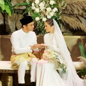 Zahirah MacWilson dan Aiman Hakim Selamat Bernikah