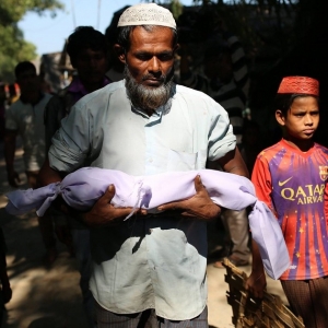 Bawa Bertenang, Biar Polis Siasat Isu Rohingya - Ismail Sabri