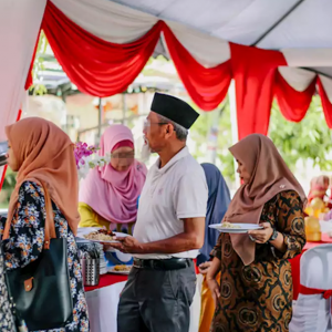 Wanita Bengang Bakal Suami Nak Kongsi Duit Hantaran Buat Majlis Belah Lelaki