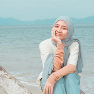 Duduk Dekat Pantai Pun Nervous, Cik Manggis Hidap Thalassophobia