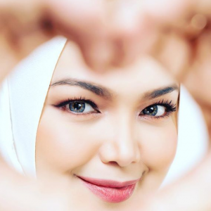 "Doakan Saya Hamil Lagi" - Siti Nurhaliza