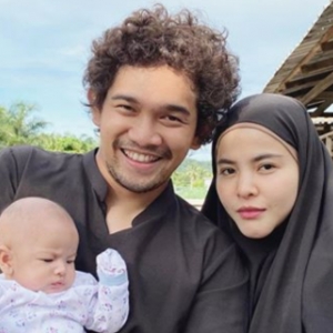 Ardell Aryana Sertai Misi Bantuan Di Sabah, Menangis Tinggal Suami Dan Anak