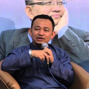 Tutup Sekolah Mudah, Nasib Murid Macam Mana? - Dr Maszlee Malik