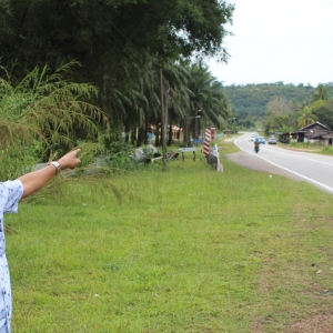 Bunian Pinjam Barang Orang Kampung Di Rembau