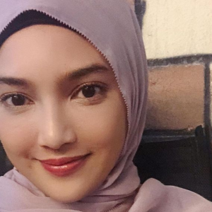 Cantik, Kekasih Suruh Pakai Tudung Tapi Atikah Suhaime Belum Bersedia