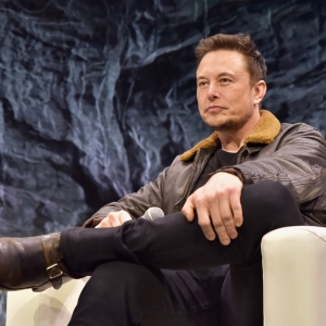 CEO Tesla, Elon Musk Kini Diiktiraf Manusia Terkaya Di Dunia Dengan Harta Lebih RM 747 Bilion