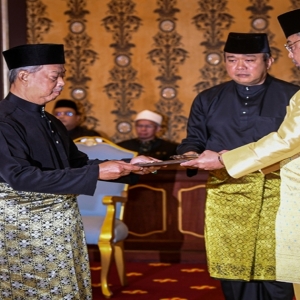 Muhyiddin Hilang Majoriti Sebagai Perdana Menteri?