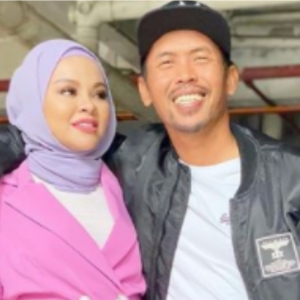 "Ada Perancangan Rapi," -Siti Sarah Nafi Shuib Letak Kerjaya Seni Selepas Bisnes