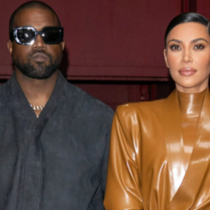 Foto Bilik Pakaian Cetuskan Tanda Tanya,  Kim Kardashian Halau Kanye Keluar?