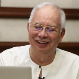 Jangan Malaysia jadi satu-satunya negara 'lockdown' sebenarnya bermaksud 'all open' - Najib