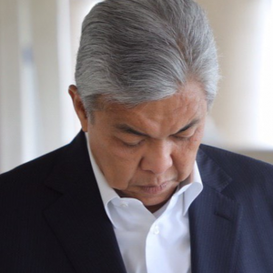 Zahid Gesa Berhenti Guna Nama, Gambarnya Dengan Niat Jahat